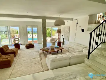 4 bedroom House for Sale in El Padron-33566