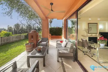 4 bedroom House for Sale in The Golden Mile-33601