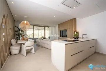 3 bedroom Apartment for Sale in La Quinta-33678