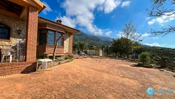 5 bedroom House for Sale in Valtocado-33947