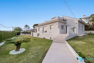 4 bedroom House for Sale in Elviria-34074