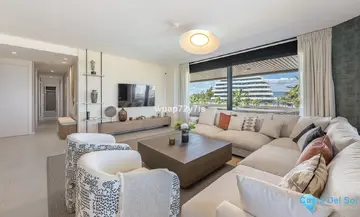 4 bedroom Apartment for Sale in Torremolinos-34069
