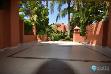 3 bedroom House for Sale in The Golden Mile-34081