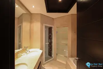 2 bedroom Apartment for Sale in Puerto Banús-34089