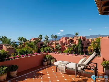 3 bedroom Apartment for Sale in New Golden Mile-34283