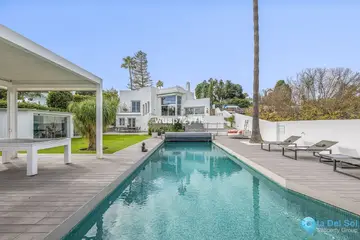 4 bedroom House for Sale in Guadalmina Alta