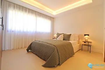 3 bedroom Apartment for Sale in Nueva Andalucía-34350