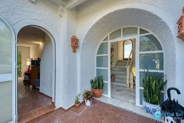4 bedroom House for Sale in Nueva Andalucía-34405