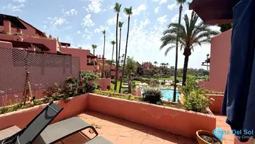 3 bedroom Apartment for Sale in New Golden Mile-34432