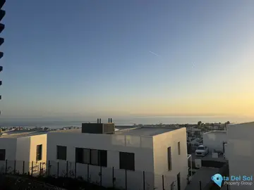 3 bedroom House for Sale in Riviera del Sol-16041