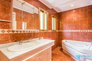 9 bedroom House for Sale in El Rosario-34476