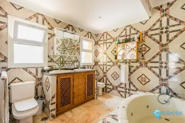 9 bedroom House for Sale in El Rosario-34473
