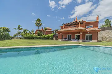 5 bedroom House for Sale in Marbella