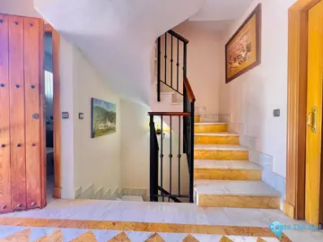 3 bedroom House for Sale in The Golden Mile-34511
