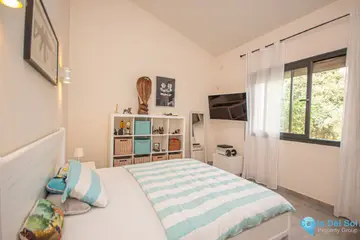 4 bedroom House for Sale in La Mairena-34524