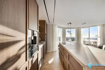 3 bedroom Apartment for Sale in The Golden Mile-34582