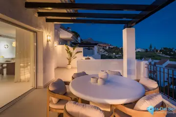 3 bedroom Apartment for Sale in Nueva Andalucía-34651