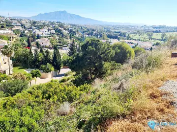 1944m2 Plot for Sale in Benahavís-34728