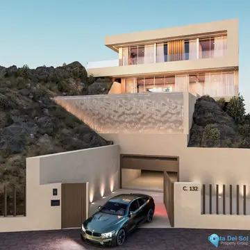 4 bedroom House for Sale in Benalmadena
