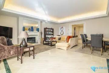 3 bedroom Apartment for Sale in The Golden Mile-34960