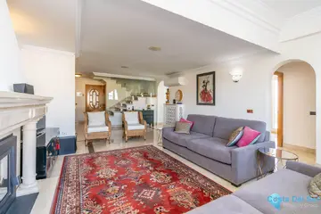 5 bedroom Apartment for Sale in Marbella-34972