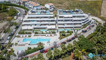 5 bedroom Apartment for Sale in Estepona