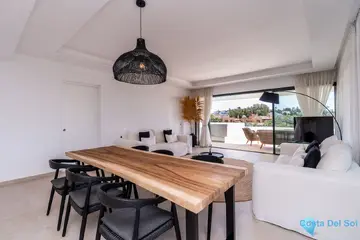 5 bedroom Apartment for Sale in Estepona-35006