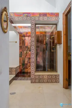 5 bedroom House for Sale in Estepona-35072
