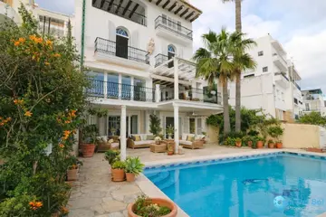 4 bedroom House for Sale in Mijas
