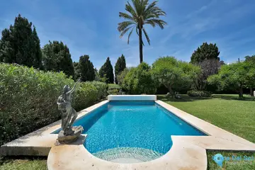4 bedroom House for Sale in El Paraiso