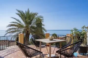 8 bedroom House for Sale in Estepona-35235