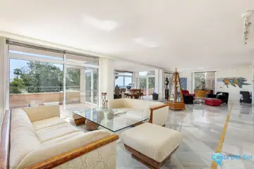 3 bedroom Apartment for Sale in Nueva Andalucía-35270