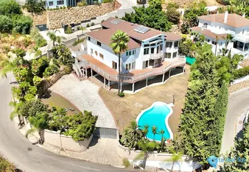 5 bedroom House for Sale in Benahavís