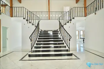 5 bedroom House for Sale in Benahavís-35284