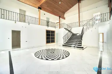 5 bedroom House for Sale in Benahavís-35287