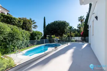 4 bedroom House for Sale in Marbella-35298