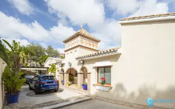 6 bedroom House for Sale in El Paraiso-35348