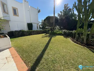 3 bedroom House for Sale in Miraflores-101222