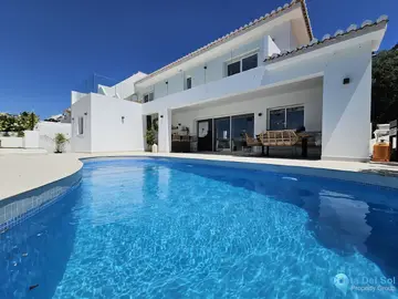 4 bedroom House for Sale in La Cala de Mijas