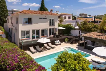 6 bedroom House for Sale in Río Real-35541