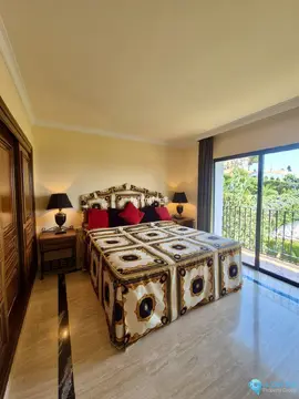 3 bedroom House for Sale in La Campana-35558