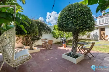 7 bedroom House for Sale in Marbella-35564