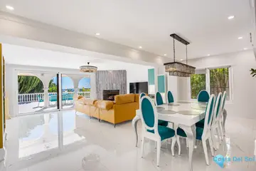 7 bedroom House for Sale in Marbella-35568