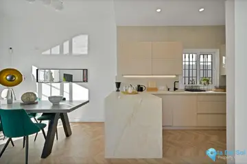 5 bedroom House for Sale in Marbella-35579