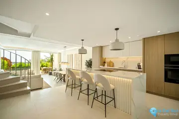 4 bedroom House for Sale in La Quinta-35671