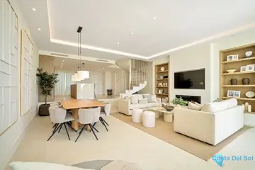 4 bedroom House for Sale in La Quinta-35665