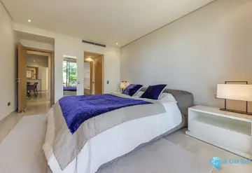 3 bedroom Apartment for Sale in The Golden Mile-35690