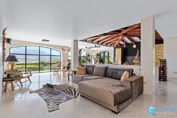 4 bedroom House for Sale in Alhaurín de la Torre-35707