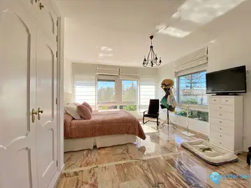 6 bedroom House for Sale in Marbella-35777
