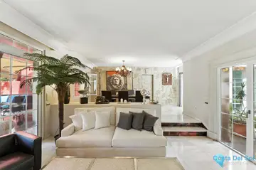 10 bedroom House for Sale in Marbella-35859